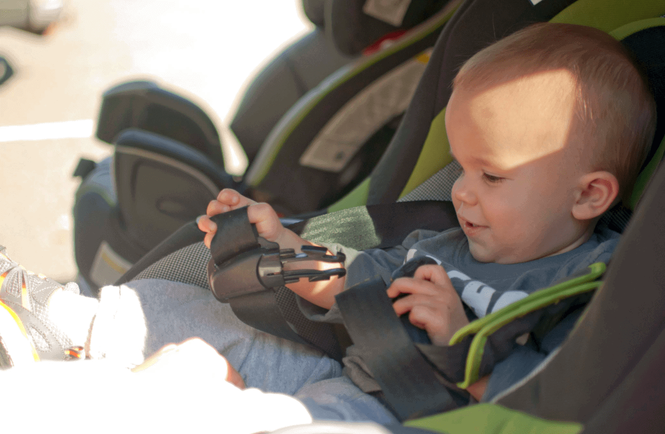 Autostoeltjes: Wanneer heb je welk nodig? - Obaby